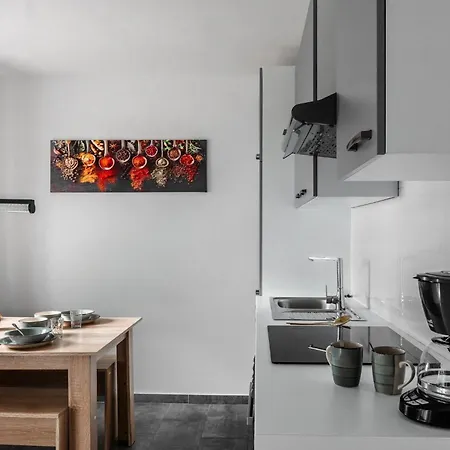 Apartments Strand * Vir