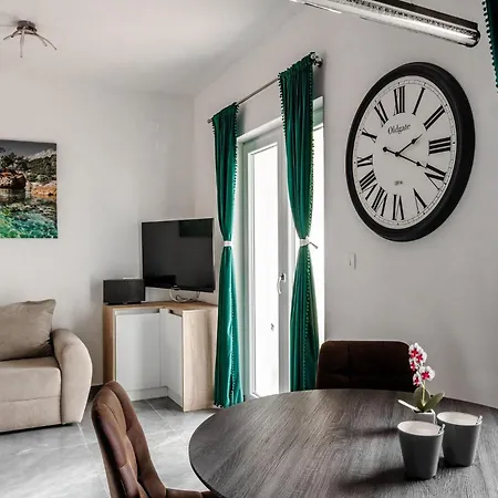 Apartments Strand Daire *