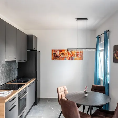 Apartamento Apartments Strand Vir